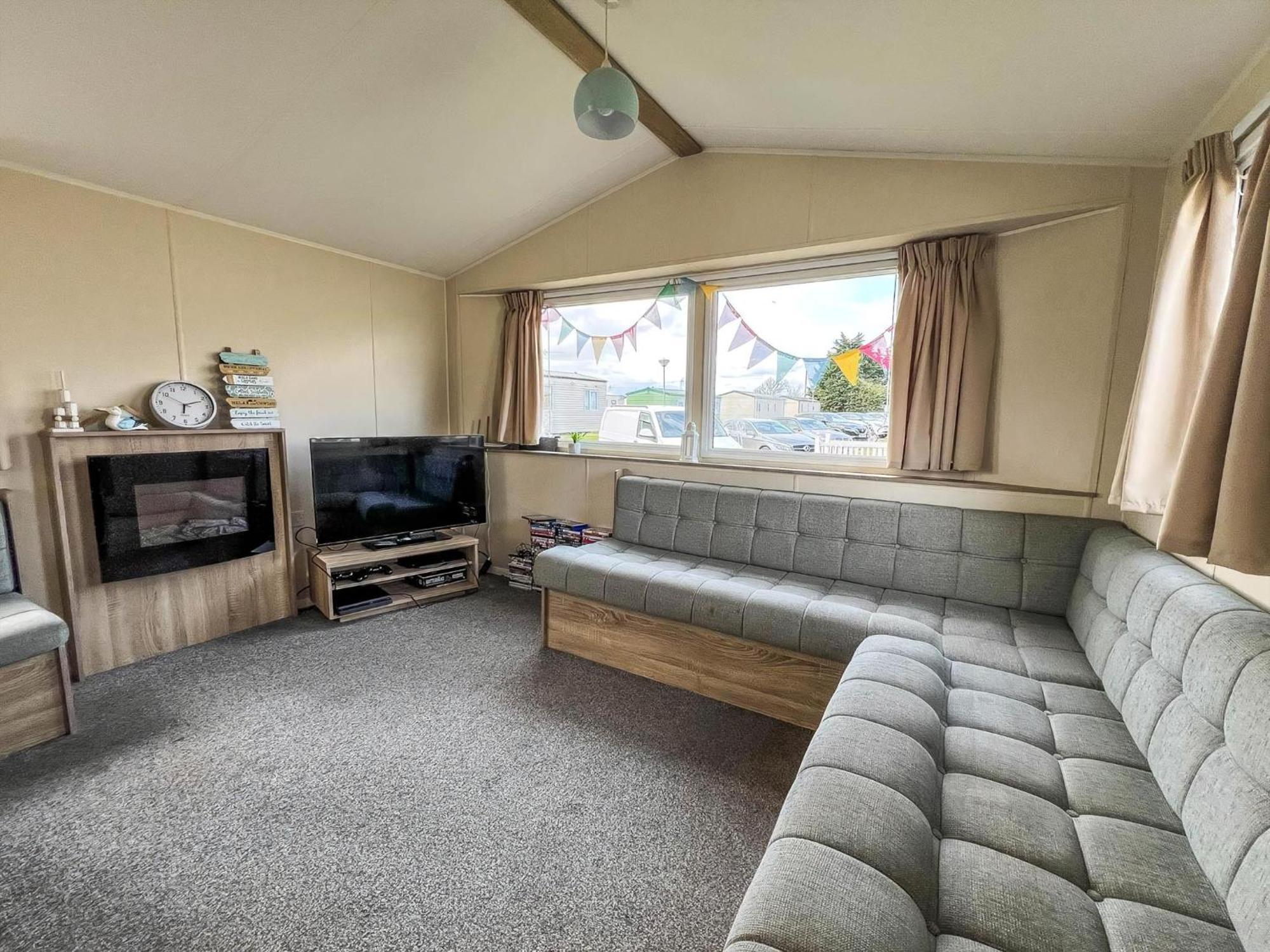 Modern 6 Berth Caravan With Wifi At St Osyth Beach In Essex Ref 28051Fv Clacton-on-Sea Bagian luar foto